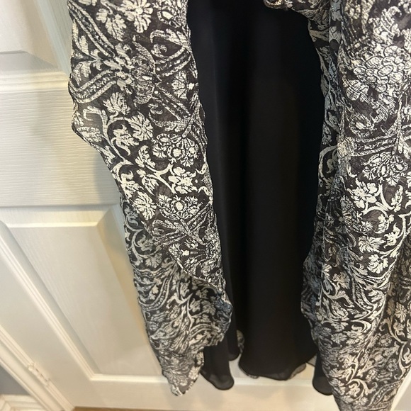 🩶NWT “Charter Club” 100% Silk Black Metallic Silver Maxi Dress Size 16🖤 - Picture 7 of 12